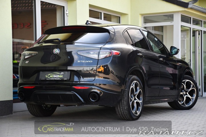 Alfa Romeo Stelvio 2.0T 16V 206kW VELOCE AT8 2024