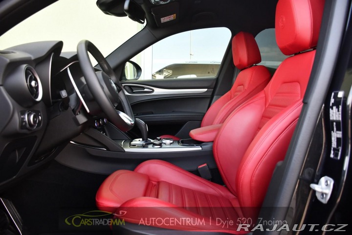 Alfa Romeo Stelvio 2.0T 16V 206kW VELOCE AT8 2024