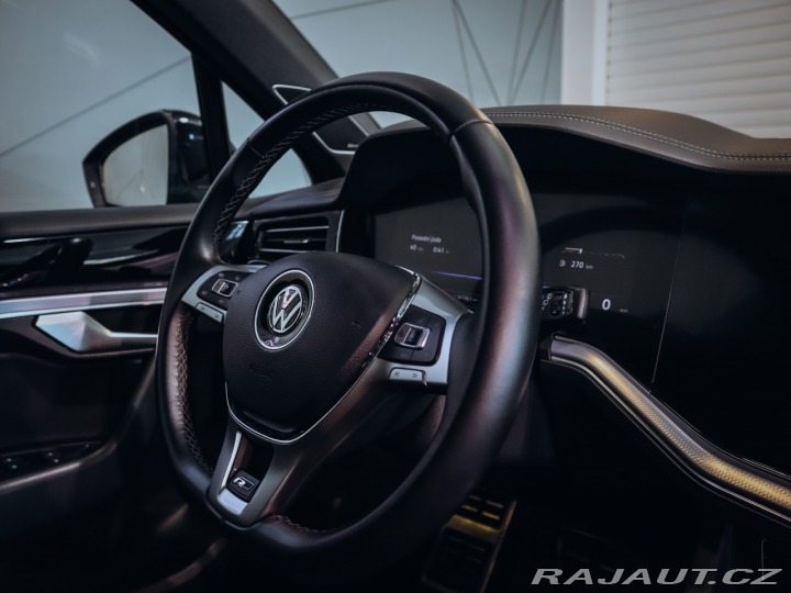 Volkswagen Touareg R-Line 4Motion 3.0 TDI 21 2019