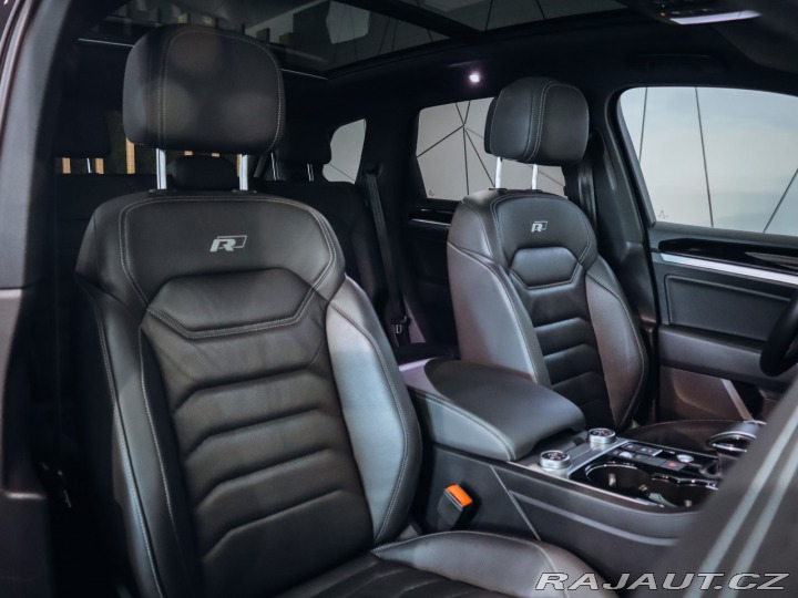 Volkswagen Touareg R-Line 4Motion 3.0 TDI 21 2019