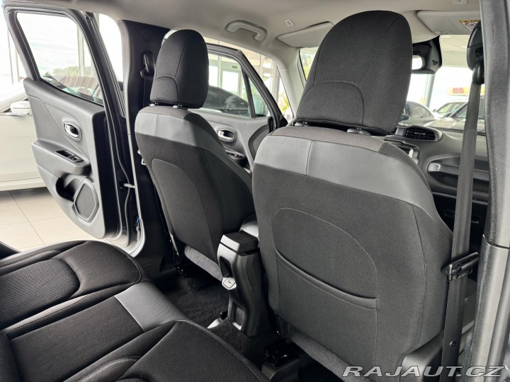Jeep Renegade 1,3T 4xe*AWD*Distronic*DP 2023