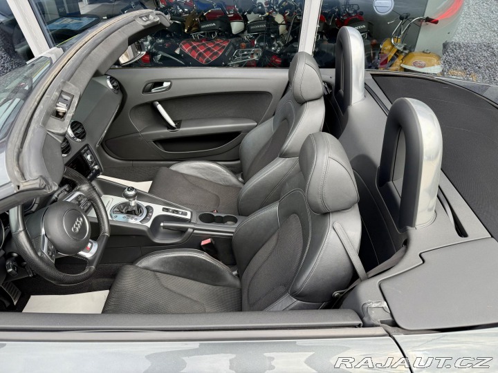 Audi TT 2,0 TFSI Cabrio Quattro S 2012
