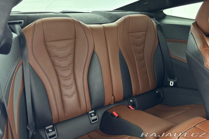 BMW 8 840d xDrive 2018