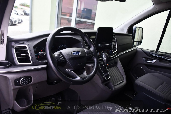 Ford Tourneo Custom 2.0EcoBlue 8.MÍST TITANIU 2022