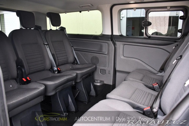 Ford Tourneo Custom 2.0EcoBlue 8.MÍST TITANIU 2022