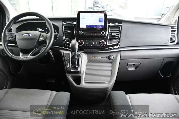Ford Tourneo Custom 2.0EcoBlue 8.MÍST TITANIU 2022