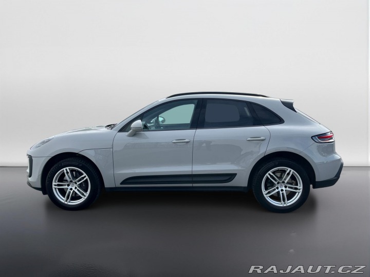 Porsche Macan 2022