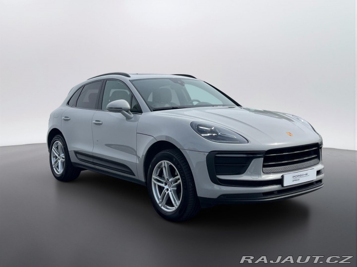 Porsche Macan 2022