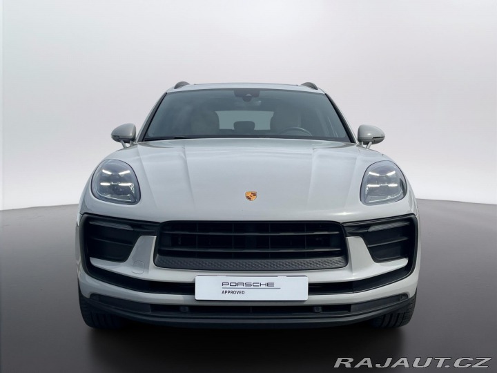 Porsche Macan 2022