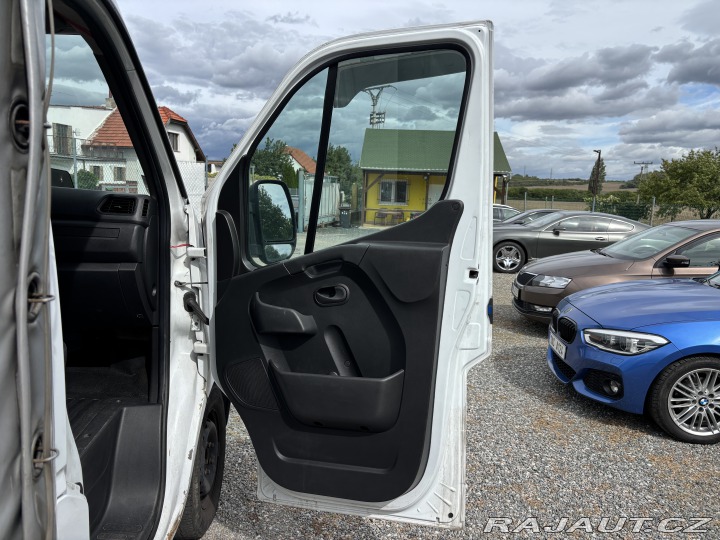 Renault Master 2021