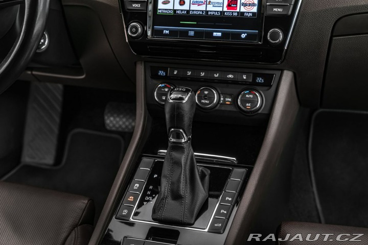 Škoda Superb Combi 2,0TSI L&K 4x4 2016