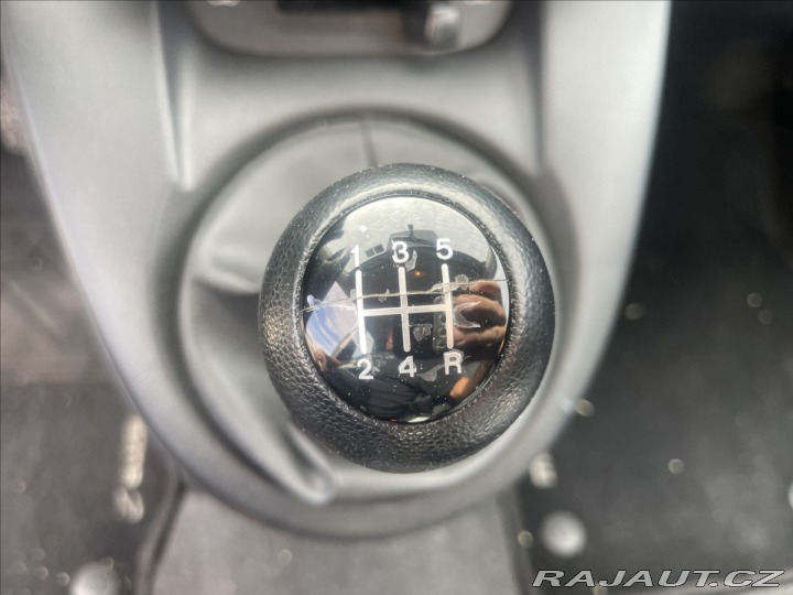 Mazda 2 1,4 i 55kw Klima ABS po S 2010