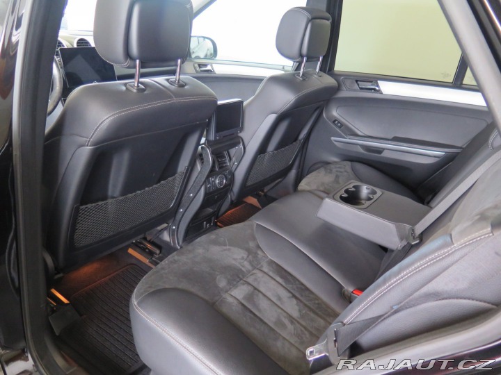 Mercedes-Benz M 320CDI,4MATIC,taž,2x kola 2006