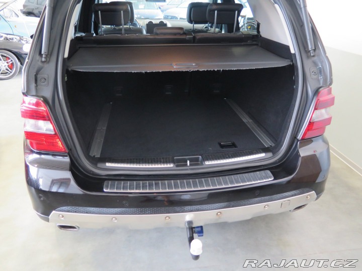 Mercedes-Benz M 320CDI,4MATIC,taž,2x kola 2006