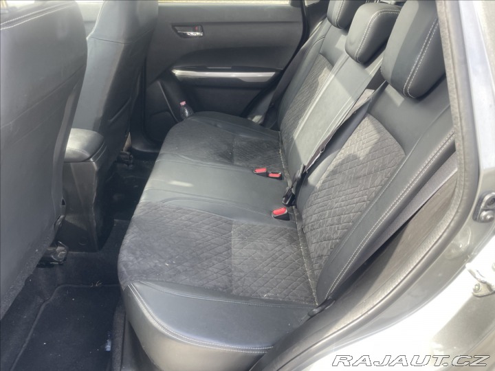 Suzuki Vitara 1,4 B-Jet Style AT 4x4 pa 2019