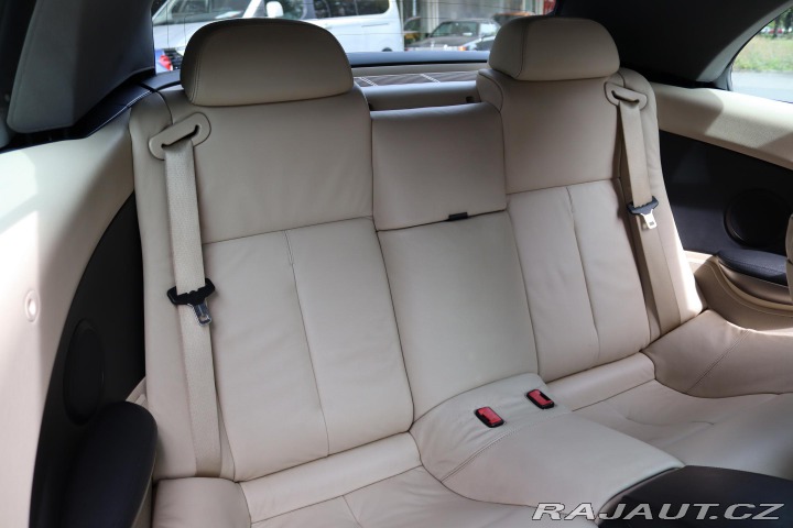 BMW 6 BMW 630i Kabriolet E64 72 2006