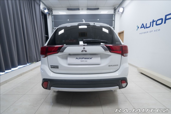 Mitsubishi Outlander 2,0 MIVEC AWD AT INTENSE 2018
