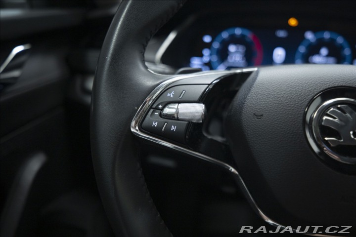 Škoda Octavia 2,0 TDI DSG VÝHŘEV 1. MAJ 2023