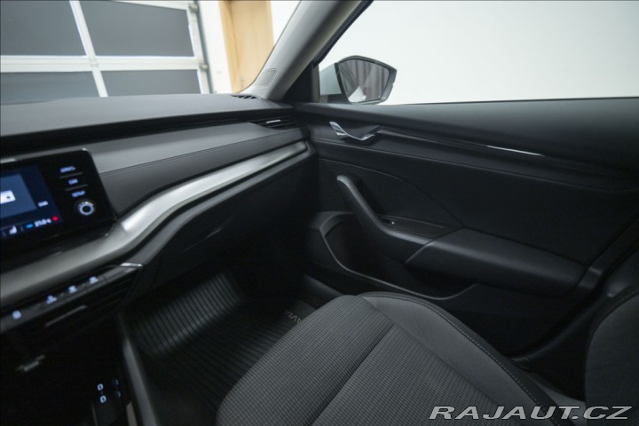 Škoda Octavia 2,0 TDI DSG VÝHŘEV 1. MAJ 2023