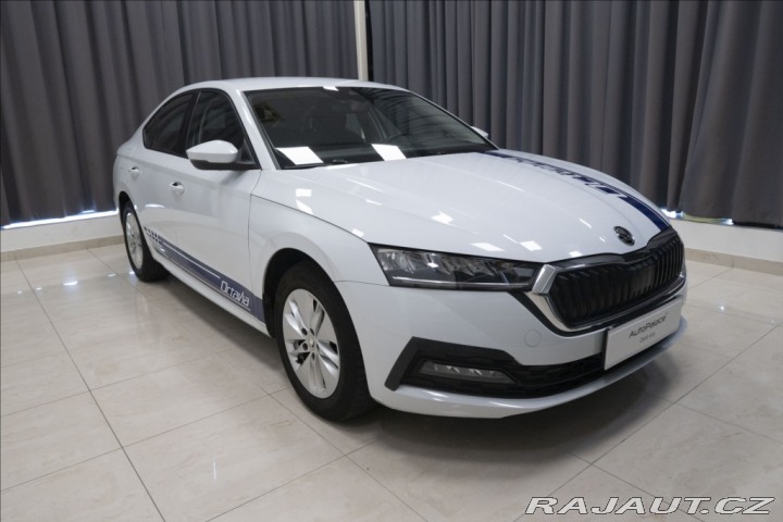 Škoda Octavia 2,0 TDI DSG VÝHŘEV 1. MAJ 2023