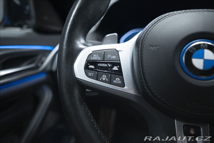 BMW 5 2,0 530e xDrive M Sport Č 2023