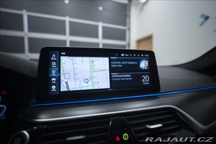 BMW 5 2,0 530e xDrive M Sport Č 2023