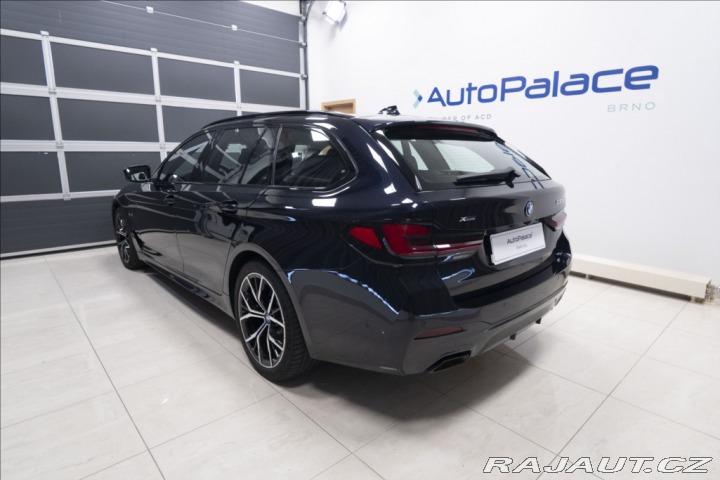 BMW 5 2,0 530e xDrive M Sport Č 2023