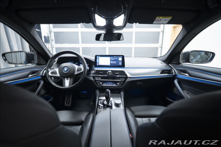 BMW 5 2,0 530e xDrive M Sport Č 2023