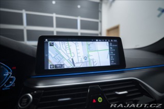 BMW 5 2,0 530e xDrive M Sport Č 2023