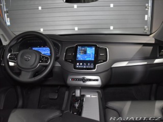 Volvo XC90 2,0 B5 AWD PLUS Bezklíč,P 2024