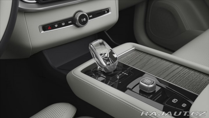 Volvo XC90 2,0 T8 Ultra Bright 2026
