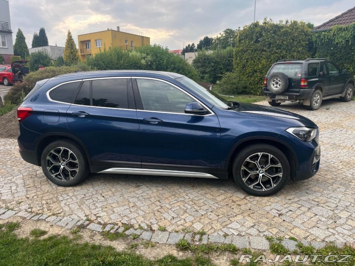 BMW X1 2,0   xDrive18d LCI xLine 2021
