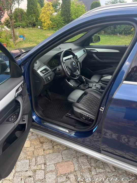 BMW X1 2,0   xDrive18d LCI xLine 2021