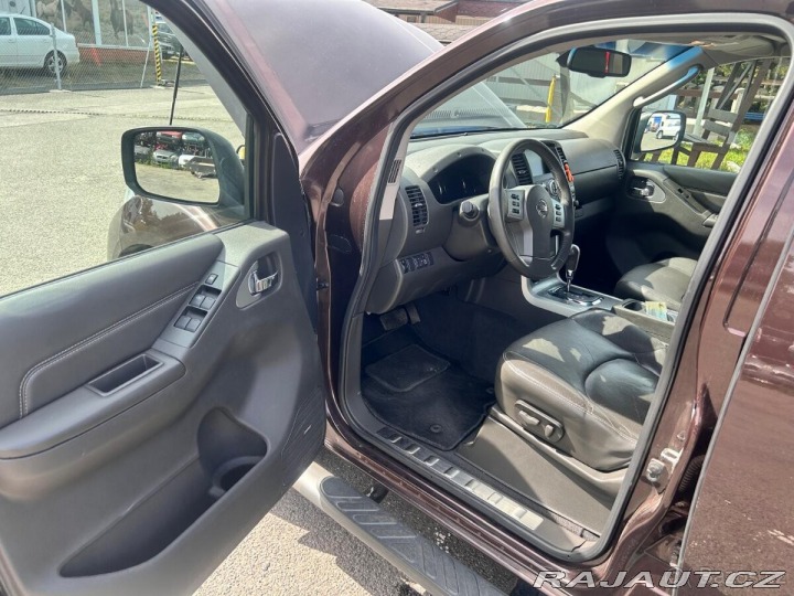 Nissan Navara 3,0   DCI 2012