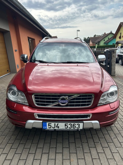 Volvo XC90 2,4 D5 AWD, 147 Kw, ČR