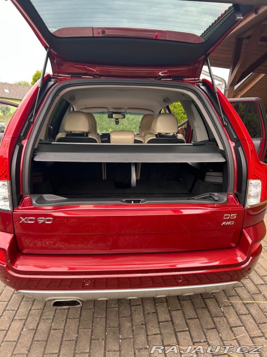 Volvo XC90 2,4 D5 AWD, 147 Kw, ČR 2014