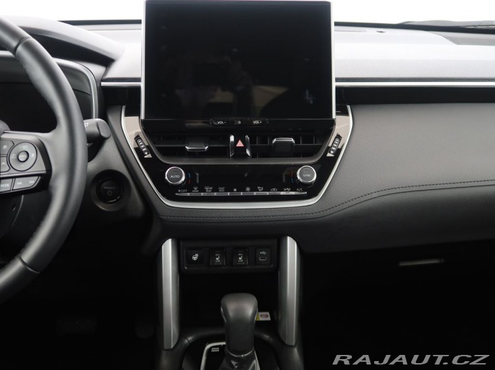 Toyota Corolla Cross 1.8Hybrid,CZ,1Maj,Comfort 2025