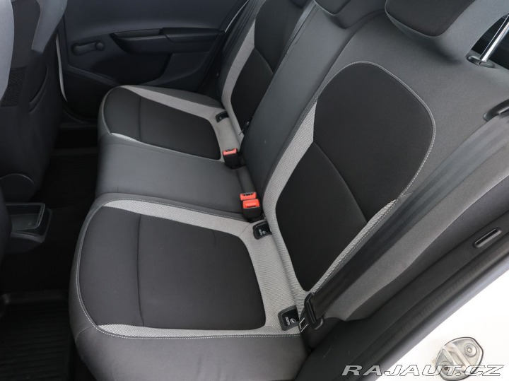 Škoda Fabia 1.2,TSI,66kW,Ambition,CZ 2016