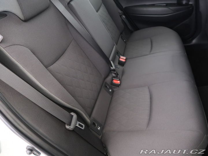 Toyota Corolla Cross 1.8Hybrid,1Maj,ComfortBus 2025