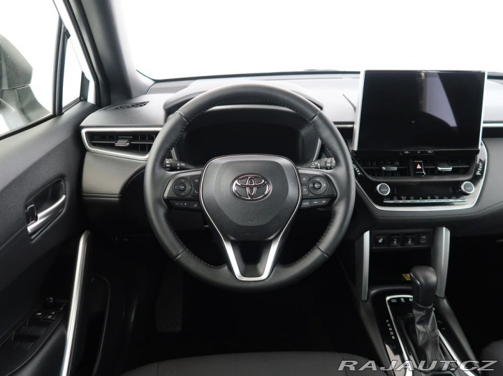 Toyota Corolla Cross 1.8Hybrid,1Maj,ComfortBus 2025