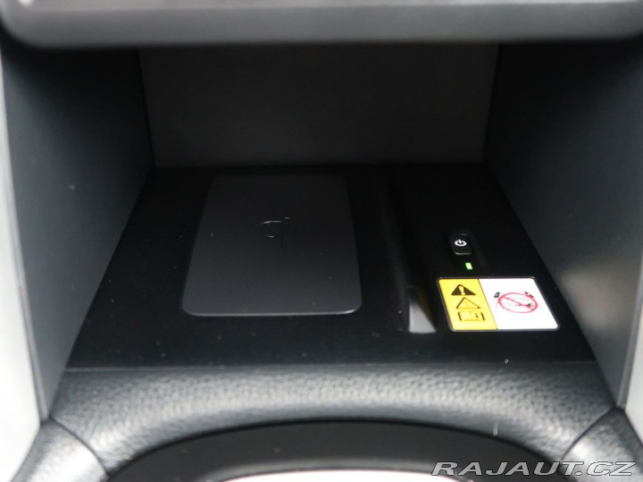 Toyota Corolla Cross 1.8Hybrid,1Maj,ComfortBus 2025