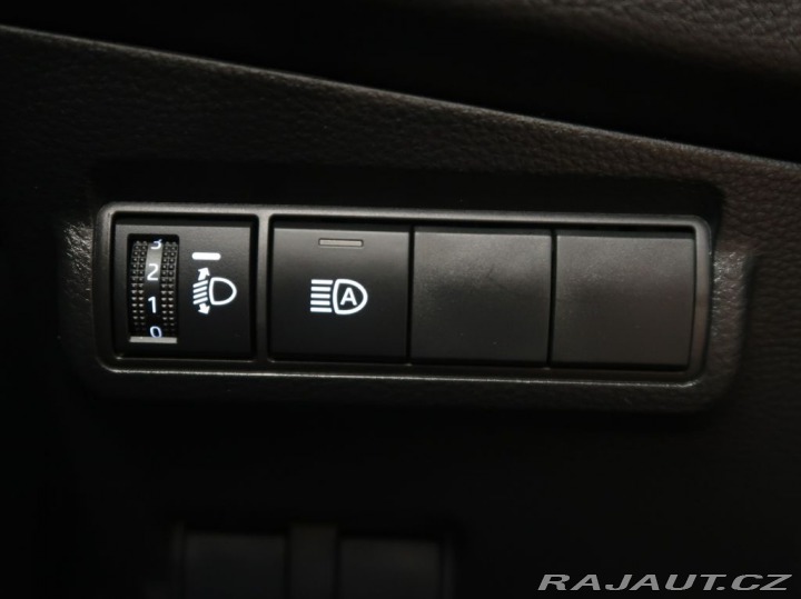 Toyota Corolla Cross 1.8Hybrid,1Maj,ComfortBus 2025