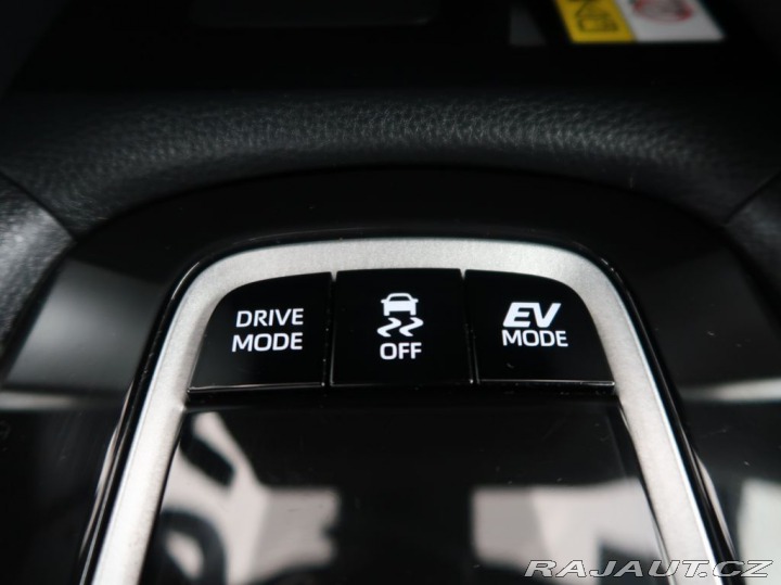 Toyota Corolla Cross 1.8Hybrid,1Maj,ComfortBus 2025