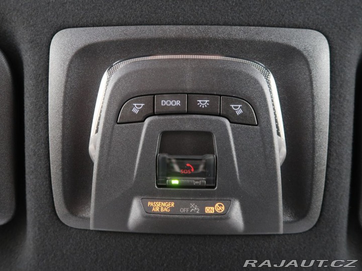 Toyota Corolla Cross 1.8Hybrid,1Maj,ComfortBus 2025