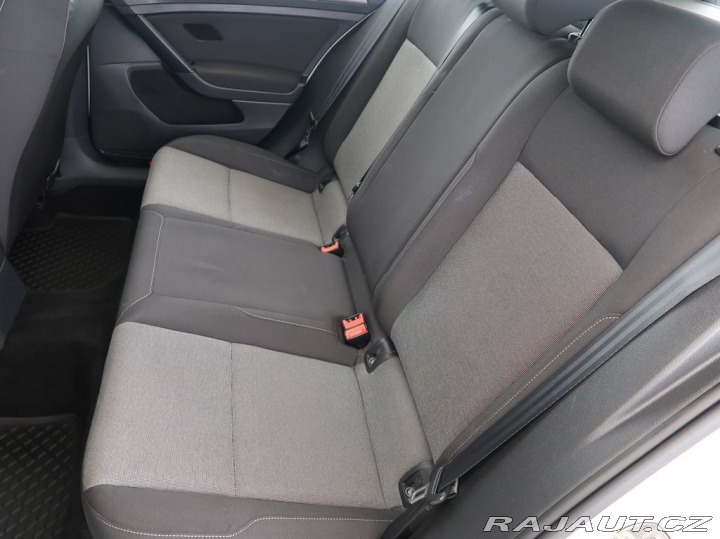Volkswagen Golf 1.2,TSI,77kW,Trendline,CZ 2014