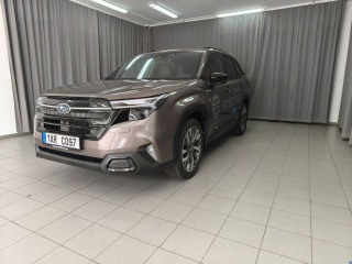 Subaru Forester Touring  4X4 AWD