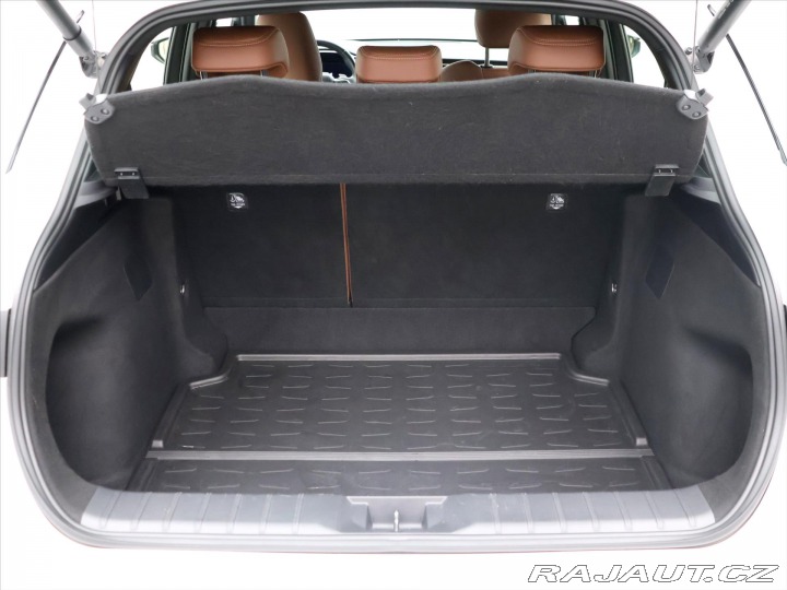 Lexus Ostatní modely LBX 1,5 HEV Relax FWD 67kW CZ 2024