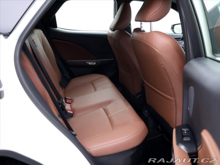 Lexus Ostatní modely LBX 1,5 HEV Relax FWD 67kW CZ 2024