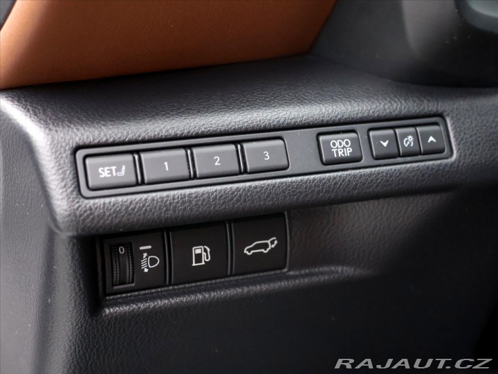 Lexus Ostatní modely LBX 1,5 HEV Relax FWD 67kW CZ 2024