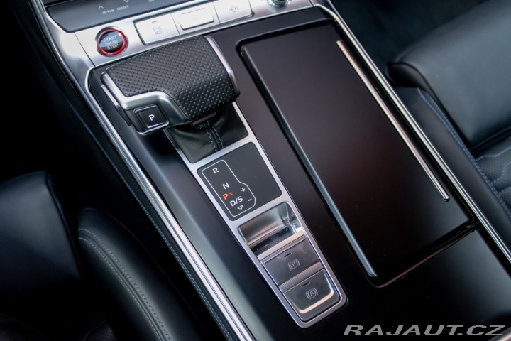 Audi A6 Avant  RS6 I PERFORMANCE 2024